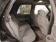 ✅ 1996 Chevrolet Blazer • VIN: 1GNDT13W2T2140730 • Lot: 41552544. Wystawiony na IAAI z przebiegiem 241 695 mil. Bezpłatny archiwum sprzedaży aukcyjnych z USA i szczegółowy raport historii pojazdu na DreamBid. Zdjęcie 8.