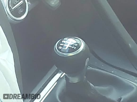 ✅ 2021 Genesis G70 Sport • VIN: KMTG24LA0MU067346 • Lot: 41722663. Listed on IAAI with 43,068 mi. Free auction sales archive from the USA and detailed vehicle history report at DreamBid. Image 18.