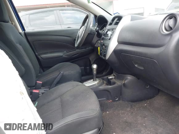 ✅ 2017 Nissan Versa SV • VIN: 3N1CN7AP3HL873505 • Lot: 42157524. Listed on IAAI with 144,411 mi. Free auction sales archive from the USA and detailed vehicle history report at DreamBid. Image 5.