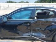 ✅ 2019 Kia Cadenza Technology • VIN: KNALC4J15K5170456 • Lot: 43224199. Wystawiony na IAAI z przebiegiem 105 892 mil. Bezpłatny archiwum sprzedaży aukcyjnych z USA i szczegółowy raport historii pojazdu na DreamBid. Zdjęcie 14.