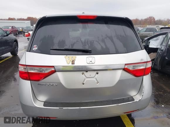 ✅ 2012 Honda Odyssey EX-L • VIN: 5FNRL5H61CB030022 • Lot: 43730404. Listed on IAAI with 153,349 mi. Free auction sales archive from the USA and detailed vehicle history report at DreamBid. Image 16.