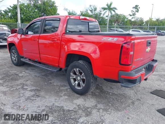 ✅ 2018 Chevrolet Colorado 2WD Z71 • VIN: 1GCGSDEN5J1224056 • Лот: 43413547. Опубликован ранее на IAAI с пробегом 116 119 миль. Бесплатный доступ к архиву аукционных продаж из США и подробный отчёт об истории автомобиля на DreamBid. Изображение 3.