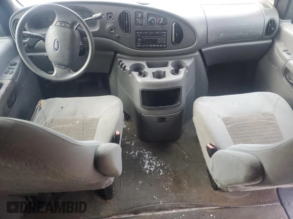 ✅ 2005 Ford Econoline Passenger XL • VIN: 1FBNE31L85HB47326 • Лот: 88312785. Опубликован ранее на Copart с пробегом Не указан. Бесплатный доступ к архиву аукционных продаж из США и подробный отчёт об истории автомобиля на DreamBid. Изображение 8.