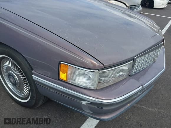 ✅ 1994 Cadillac DeVille • VIN: 1G6KD52B8RU229303 • Lot: 42371028. Listed on IAAI with 178,828 mi. Free auction sales archive from the USA and detailed vehicle history report at DreamBid. Image 6.