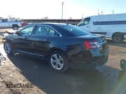 ✅ 2016 Ford Taurus SE • VIN: 1FAHP2D81GG146876 • Лот: 43675372. Опубликован ранее на IAAI с пробегом 141 376 миль. Бесплатный доступ к архиву аукционных продаж из США и подробный отчёт об истории автомобиля на DreamBid. Изображение 3.