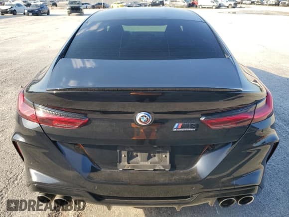 ✅ 2022 BMW M8 Competition • VIN: WBSGV0C08NCH18537 • Lot: 50767325. Listed on Copart with 46,180 mi. Free auction sales archive from the USA and detailed vehicle history report at DreamBid. Image 6.