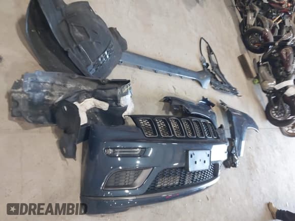 ✅ 2020 Jeep Grand Cherokee Limited X • VIN: 1C4RJFBG2LC420413 • Лот: 42366255. Опубликован ранее на IAAI с пробегом 53 788 миль. Бесплатный доступ к архиву аукционных продаж из США и подробный отчёт об истории автомобиля на DreamBid. Изображение 12.