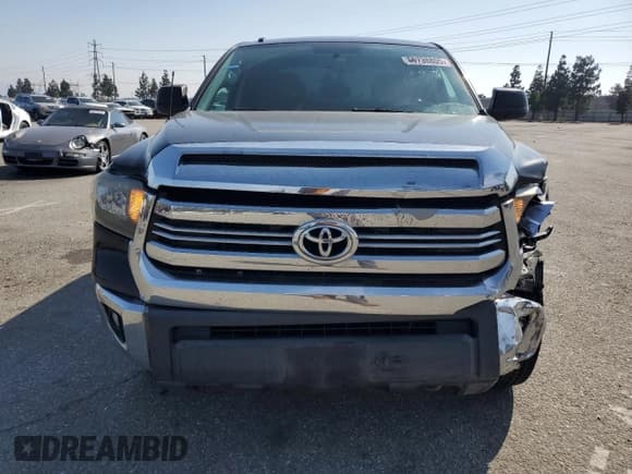 ✅ 2016 Toyota Tundra SR5 • VIN: 5TFDY5F12GX512612 • Lot: 60738805. Listed on Copart with 226,435 mi. Free auction sales archive from the USA and detailed vehicle history report at DreamBid. Image 5.