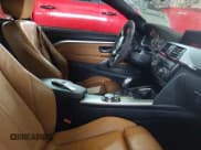 ✅ 2016 BMW 4 Series 435i xDrive • VIN: WBA3R5C52GK374385 • Lot: 42096666. Wystawiony na IAAI z przebiegiem 120 122 mil. Bezpłatny archiwum sprzedaży aukcyjnych z USA i szczegółowy raport historii pojazdu na DreamBid. Zdjęcie 5.