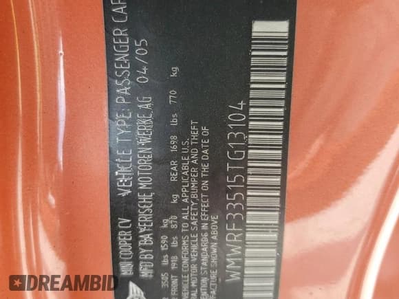 ✅ 2005 MINI Convertible • VIN: WMWRF33515TG13104 • Lot: 61924775. Wystawiony na Copart z przebiegiem Nie podano. Bezpłatny archiwum sprzedaży aukcyjnych z USA i szczegółowy raport historii pojazdu na DreamBid. Zdjęcie 12.