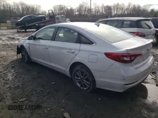 ✅ 2017 Hyundai Sonata SE • VIN: 5NPE24AF5HH593203 • Lot: 38872763. Listed on Copart with 91,279 mi. Free auction sales archive from the USA and detailed vehicle history report at DreamBid. Image 2.