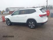 ✅ 2025 Volkswagen Atlas SE • VIN: 1V2WR2CA7SC571940 • Лот: 43798467. Опубликован ранее на IAAI с пробегом 11 275 миль. Бесплатный доступ к архиву аукционных продаж из США и подробный отчёт об истории автомобиля на DreamBid. Изображение 14.