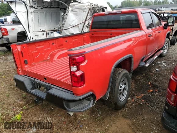 ✅ 2024 Chevrolet Silverado 2500HD Work Truck • VIN: 1GC4YLE74RF355345 • Лот: 66912035. Опубликован ранее на Copart с пробегом 19 142 миль. Бесплатный доступ к архиву аукционных продаж из США и подробный отчёт об истории автомобиля на DreamBid. Изображение 3.