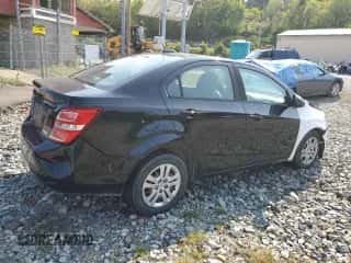 2017 Chevrolet Sonic LS с VIN 1G1JB5SG2H4175398, выставлен на аукционе Copart как лот 70215964 с пробегом 107 886 миль миль и Списание • Salvage title. История ставок и продаж доступна на DreamBid. Изображение 3.