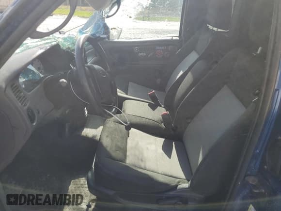 ✅ 2010 Ford Ranger XLT • VIN: 1FTLR4FEXAPA73043 • Lot: 69203325. Listed on Copart with 156,107 mi. Free auction sales archive from the USA and detailed vehicle history report at DreamBid. Image 7.