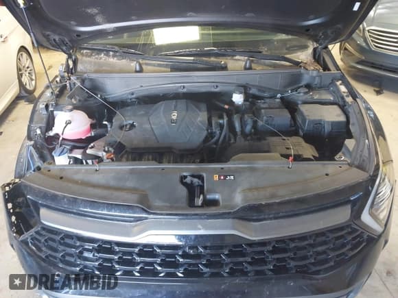 ✅ 2023 Kia Sportage X-Pro • VIN: 5XYK7CAFXPG136150 • Lot: 41589583. Wystawiony na IAAI z przebiegiem 33 552 mil. Bezpłatny archiwum sprzedaży aukcyjnych z USA i szczegółowy raport historii pojazdu na DreamBid. Zdjęcie 10.