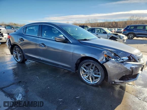 ✅ 2013 Acura ILX Technology • VIN: 19VDE1F76DE016397 • Lot: 92930055. Listed on Copart with 249,245 mi. Free auction sales archive from the USA and detailed vehicle history report at DreamBid. Image 4.