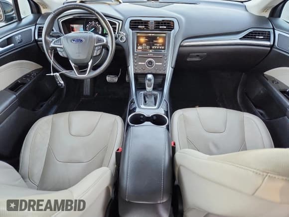 ✅ 2016 Ford Fusion Titanium • VIN: 3FA6P0D99GR109023 • Lot: 91502135. Listed on Copart with 90,787 mi. Free auction sales archive from the USA and detailed vehicle history report at DreamBid. Image 8.