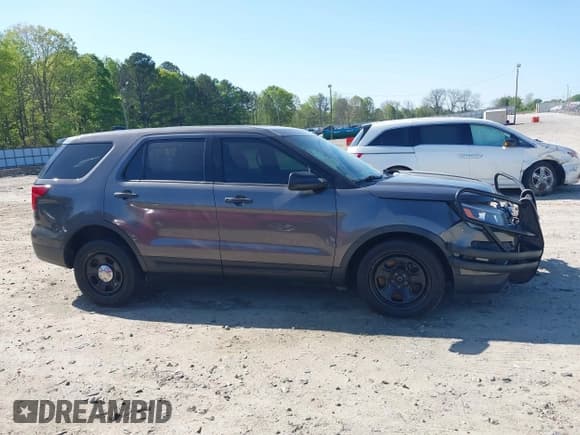 ✅ 2017 Ford Police Interceptor Utility • VIN: 1FM5K8ARXHGC56544 • Лот: 41975462. Опубликован ранее на IAAI с пробегом 183 151 миль. Бесплатный доступ к архиву аукционных продаж из США и подробный отчёт об истории автомобиля на DreamBid. Изображение 13.