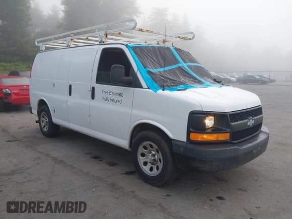 ✅ 2014 Chevrolet Express Cargo • VIN: 1GCSGAFX6E1191777 • Lot: 42728464. Listed on IAAI with 168,077 mi. Free auction sales archive from the USA and detailed vehicle history report at DreamBid. Image 1.