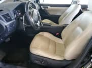 ✅ 2012 Lexus CT 200h Premium • VIN: JTHKD5BH4C2090855 • Lot: 66207155. Wystawiony na Copart z przebiegiem 92 280 mil. Bezpłatny archiwum sprzedaży aukcyjnych z USA i szczegółowy raport historii pojazdu na DreamBid. Zdjęcie 7.