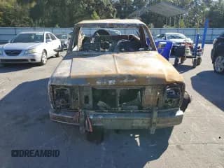 ✅ 1984 Ford Bronco Custom • VIN: 1FMDU15F9ELA55864 • Лот: 92121875. Опубликован ранее на Copart с пробегом Не указан. Бесплатный доступ к архиву аукционных продаж из США и подробный отчёт об истории автомобиля на DreamBid. Изображение 5.