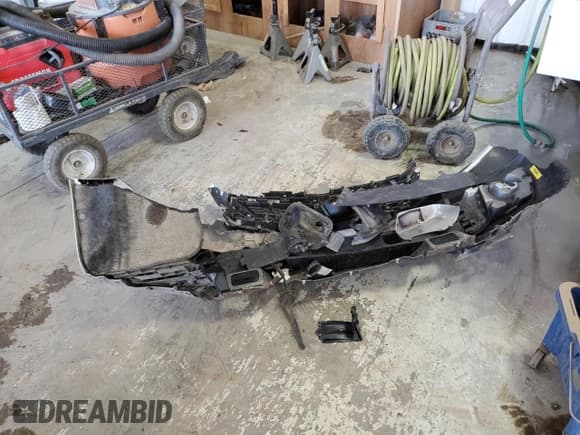 ✅ 2015 Chevrolet Colorado 4WD WT • VIN: 1GCHTAE36F1213461 • Лот: 54248414. Опубликован ранее на Copart с пробегом 100 052 миль. Бесплатный доступ к архиву аукционных продаж из США и подробный отчёт об истории автомобиля на DreamBid. Изображение 12.