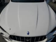 ✅ 2018 Maserati Levante • VIN: ZN661XUA7JX295950 • Лот: 66148915. Опубликован ранее на Copart с пробегом Не указан. Бесплатный доступ к архиву аукционных продаж из США и подробный отчёт об истории автомобиля на DreamBid. Изображение 12.