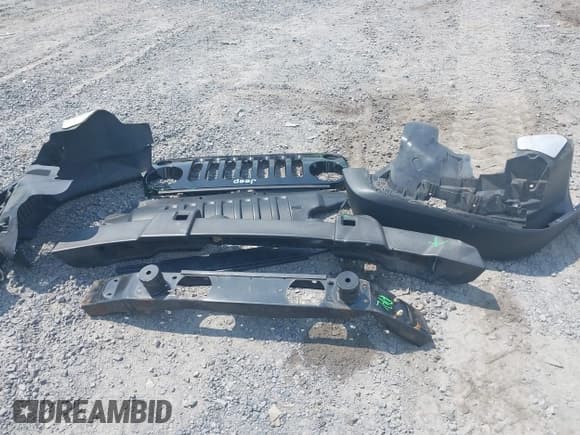 ✅ 2017 Jeep Wrangler Sport • VIN: 1C4AJWAG0HL618140 • Lot: 42582104. Listed on IAAI with 77,883 mi. Free auction sales archive from the USA and detailed vehicle history report at DreamBid. Image 12.