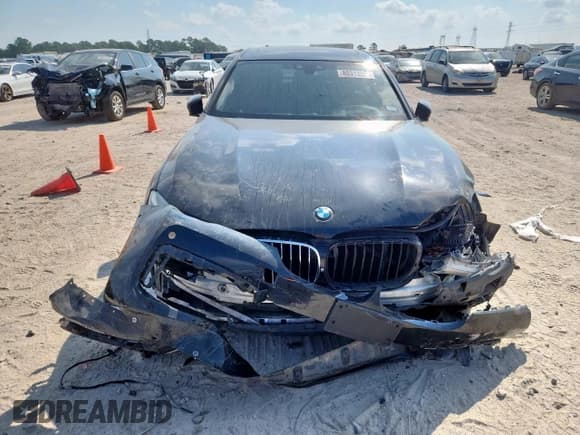 ✅ 2016 BMW 7 Series 750i • VIN: WBA7F0C53GGL99358 • Lot: 80313835. Listed on Copart with 87,729 mi. Free auction sales archive from the USA and detailed vehicle history report at DreamBid. Image 5.