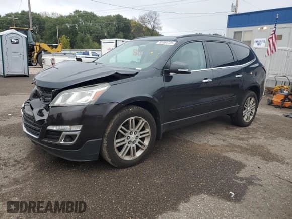 ✅ 2015 Chevrolet Traverse LT • VIN: 1GNKVGKD2FJ258968 • Lot: 82464725. Wystawiony na Copart z przebiegiem 177 589 mil. Bezpłatny archiwum sprzedaży aukcyjnych z USA i szczegółowy raport historii pojazdu na DreamBid. Zdjęcie 1.