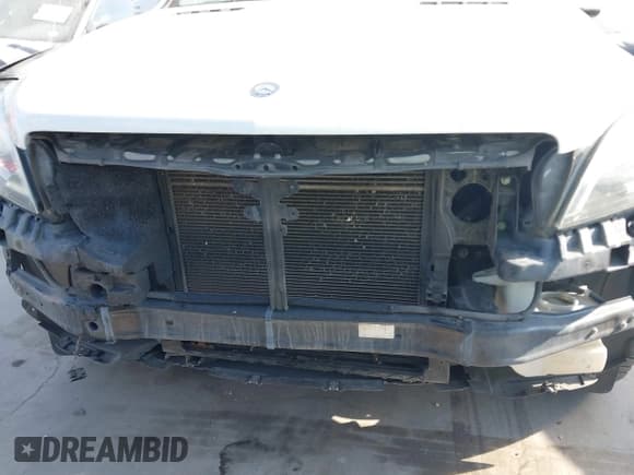 ✅ 2013 Mercedes-Benz M 350 • VIN: 4JGDA5HB7DA169946 • Lot: 43524959. Wystawiony na IAAI z przebiegiem 245 701 mil. Bezpłatny archiwum sprzedaży aukcyjnych z USA i szczegółowy raport historii pojazdu na DreamBid. Zdjęcie 6.