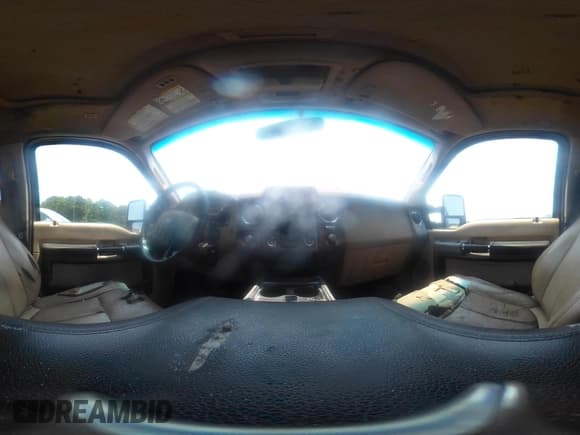 ✅ 2015 Ford F-250 Lariat • VIN: 1FT7W2BT1FEC30089 • Lot: 42384577. Listed on IAAI with 266,541 mi. Free auction sales archive from the USA and detailed vehicle history report at DreamBid. Image 18.