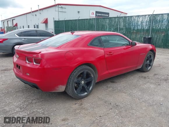 ✅ 2010 Chevrolet Camaro 1LT • VIN: 2G1FB1EV0A9138541 • Lot: 42870608. Listed on IAAI with 116,344 mi. Free auction sales archive from the USA and detailed vehicle history report at DreamBid. Image 4.