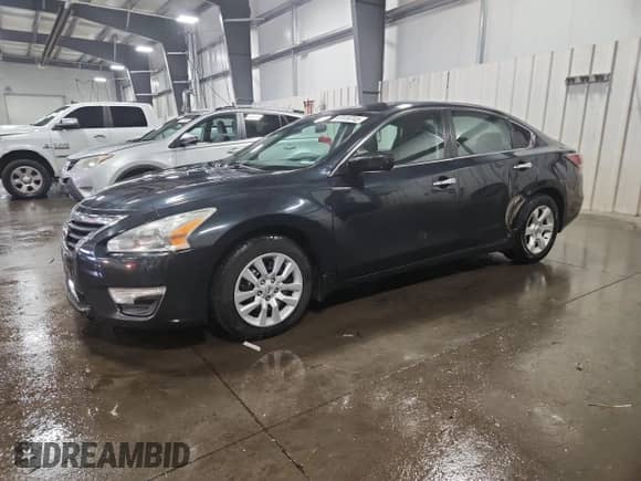 2015 Nissan Altima S with VIN 1N4AL3AP5FN879201, listed as a Copart auction lot 67416745 with 127,237 mi miles and Salvage title. Bid and sale history available at DreamBid. Image 1.