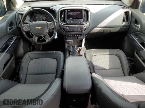 ✅ 2021 Chevrolet Colorado 2WD Z71 • VIN: 1GCGSDEN2M1280928 • Лот: 54603665. Опубликован ранее на Copart с пробегом 26 278 миль. Бесплатный доступ к архиву аукционных продаж из США и подробный отчёт об истории автомобиля на DreamBid. Изображение 8.