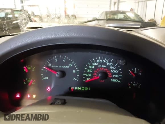 ✅ 2008 Ford F-150 XL • VIN: 1FTRW14W48FB75158 • Lot: 41759550. Listed on IAAI with 289,225 mi. Free auction sales archive from the USA and detailed vehicle history report at DreamBid. Image 7.