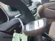 2019 Hyundai Tucson Value z VIN KM8J33A49KU056444, wystawiony jako IAAI lot #42468980 z przebiegiem 40 066 mil mil oraz . Historia ofert i sprzedaży dostępna na DreamBid. Obrazek 11.