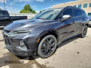 2021 Chevrolet Blazer RS z VIN 3GNKBKRS0MS505030, wystawiony jako Copart lot #71723085 z przebiegiem 73 499 mil mil oraz Szkoda całkowita • Salvage title. Historia ofert i sprzedaży dostępna na DreamBid. Obrazek 1.