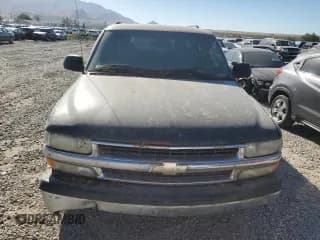 ✅ 2004 Chevrolet Suburban LT • VIN: 1GNFK16Z44J152824 • Lot: 72576544. Wystawiony na Copart z przebiegiem Nie podano. Bezpłatny archiwum sprzedaży aukcyjnych z USA i szczegółowy raport historii pojazdu na DreamBid. Zdjęcie 5.