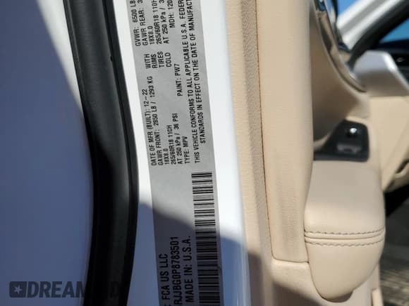 ✅ 2023 Jeep Grand Cherokee Limited • VIN: 1C4RJJBG0P8783501 • Lot: 89825255. Wystawiony na Copart z przebiegiem 51 680 mil. Bezpłatny archiwum sprzedaży aukcyjnych z USA i szczegółowy raport historii pojazdu na DreamBid. Zdjęcie 13.