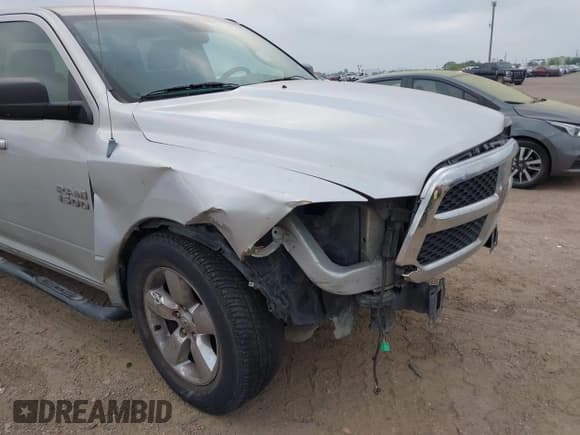 ✅ 2014 Ram 1500 Lone Star • VIN: 1C6RR6LG1ES101852 • Lot: 42062403. Wystawiony na IAAI z przebiegiem 82 389 mil. Bezpłatny archiwum sprzedaży aukcyjnych z USA i szczegółowy raport historii pojazdu na DreamBid. Zdjęcie 6.