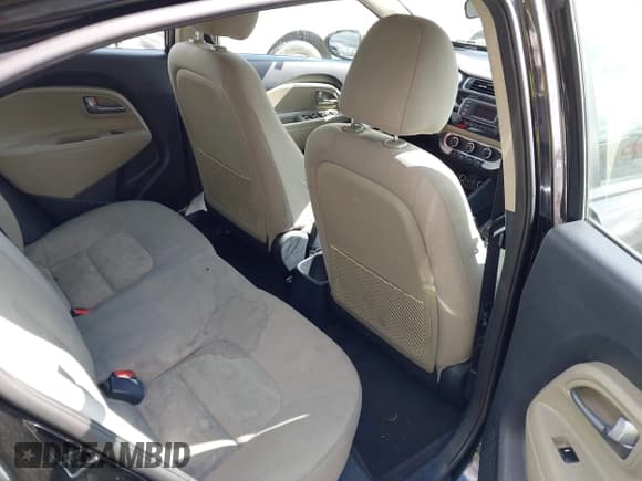 ✅ 2016 Kia Rio LX • VIN: KNADM4A31G6541732 • Лот: 41985499. Опубликован ранее на IAAI с пробегом 138 077 миль. Бесплатный доступ к архиву аукционных продаж из США и подробный отчёт об истории автомобиля на DreamBid. Изображение 8.