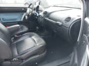 ✅ 2006 Volkswagen Beetle • VIN: 3VWPW31C36M406543 • Лот: 42279407. Опубликован ранее на IAAI с пробегом 113 208 миль. Бесплатный доступ к архиву аукционных продаж из США и подробный отчёт об истории автомобиля на DreamBid. Изображение 5.