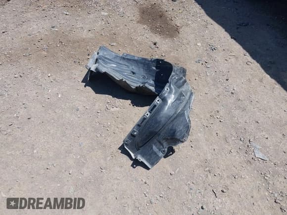 ✅ 2022 Toyota 86 • VIN: JF1ZNBB11N9758027 • Lot: 42533072. Wystawiony na IAAI z przebiegiem 14 331 mil. Bezpłatny archiwum sprzedaży aukcyjnych z USA i szczegółowy raport historii pojazdu na DreamBid. Zdjęcie 12.