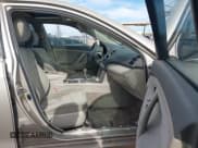 ✅ 2009 Toyota Camry LE • VIN: 4T1BE46K89U323580 • Лот: 43627603. Опубликован ранее на IAAI с пробегом 274 453 миль. Бесплатный доступ к архиву аукционных продаж из США и подробный отчёт об истории автомобиля на DreamBid. Изображение 5.