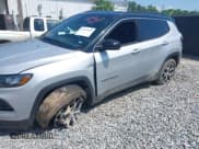 ✅ 2024 Jeep Compass Limited • VIN: 3C4NJDCN0RT125579 • Lot: 42313629. Wystawiony na IAAI z przebiegiem 39 137 mil. Bezpłatny archiwum sprzedaży aukcyjnych z USA i szczegółowy raport historii pojazdu na DreamBid. Zdjęcie 6.