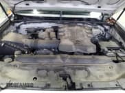 ✅ 2011 Toyota 4Runner SR5 • VIN: JTEZU5JR8B5032248 • Лот: 90303385. Опубликован ранее на Copart с пробегом 275 760 миль. Бесплатный доступ к архиву аукционных продаж из США и подробный отчёт об истории автомобиля на DreamBid. Изображение 11.