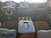 ✅ 2024 Chevrolet Silverado 2500HD LT • VIN: 1GC4YNE74RF239171 • Лот: 90011025. Опубликован ранее на Copart с пробегом 22 902 миль. Бесплатный доступ к архиву аукционных продаж из США и подробный отчёт об истории автомобиля на DreamBid. Изображение 8.