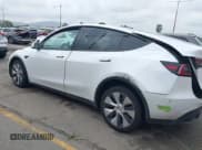 ✅ 2023 Tesla Model Y Long Range • VIN: 7SAYGAEE9PF702910 • Lot: 42199519. Wystawiony na IAAI z przebiegiem 91 094 mil. Bezpłatny archiwum sprzedaży aukcyjnych z USA i szczegółowy raport historii pojazdu na DreamBid. Zdjęcie 14.